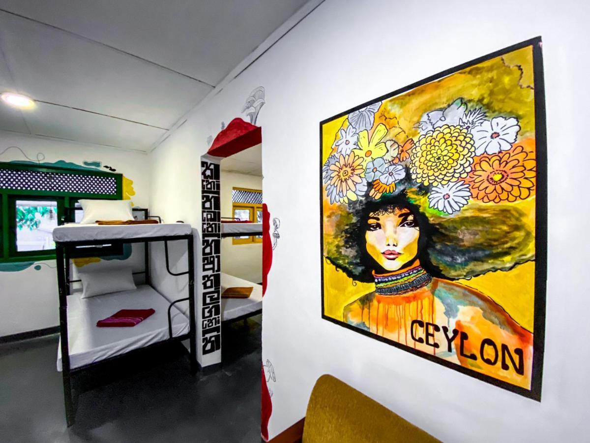 Mad Monkey Hostel And Lounge Ella Εξωτερικό φωτογραφία